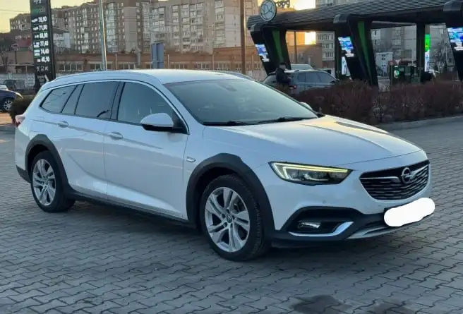 Opel Insignia 2019 II поколение - Авто в Вологда
