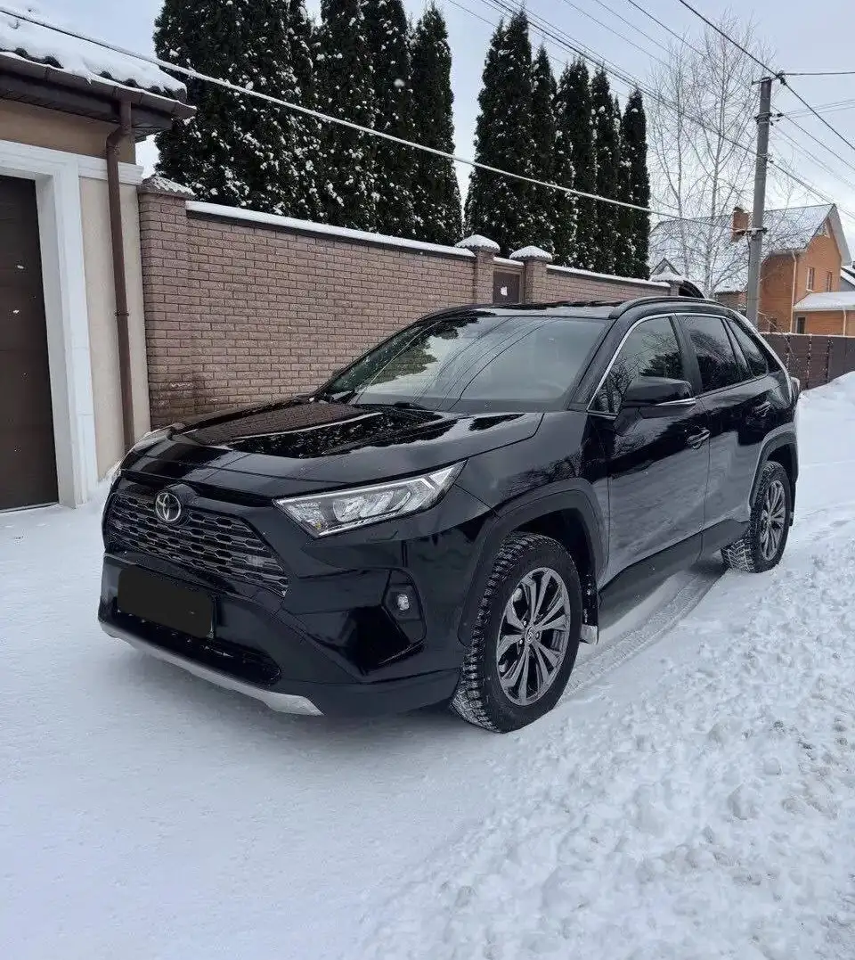 Продам Toyota RAV4 2022 года - Легковые автомобили (Авто) в Вологда