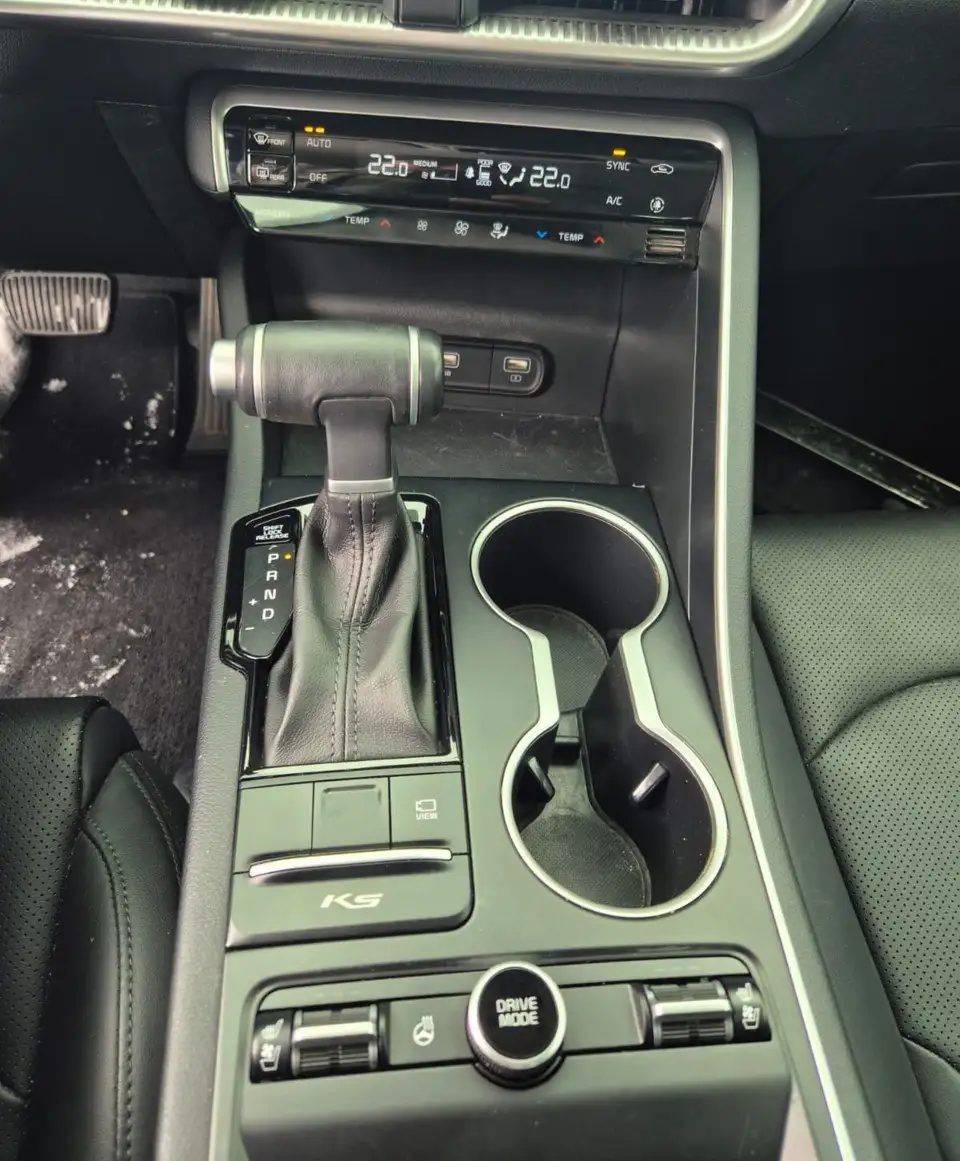 Продажа Kia K5 2022 года - Легковые автомобили (Авто) в Вологда