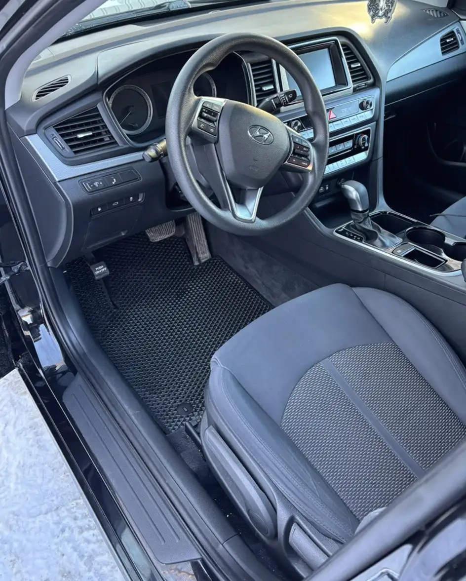 Продам Hyundai Sonata 2018 года - Легковые автомобили (Авто) в Вологда