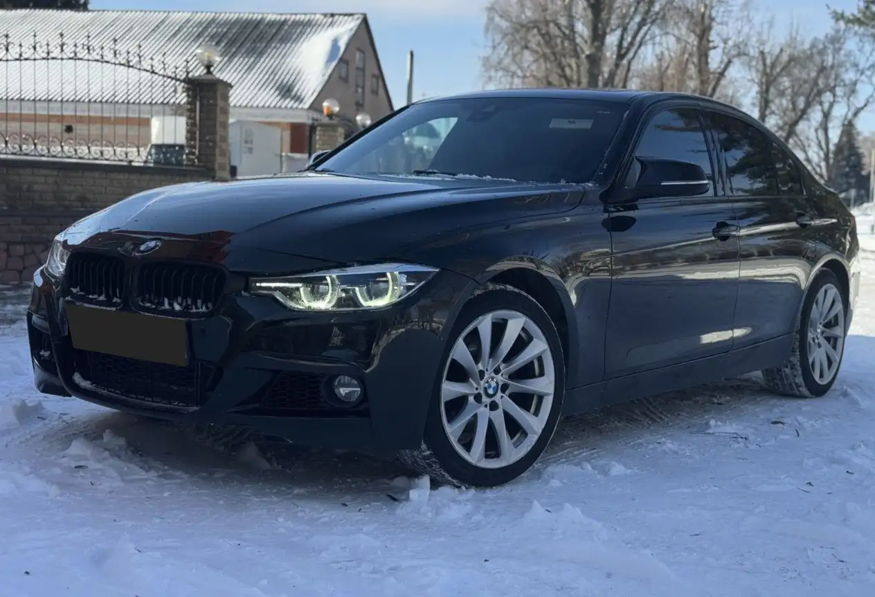БМВ 330i 2017 год в отличном состоянии - Легковые автомобили (Авто) в Вологда