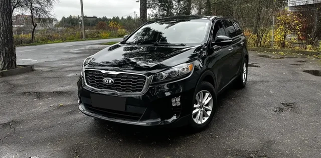Продам Kia Sorento 2018 года - Шины и диски в Вологда
