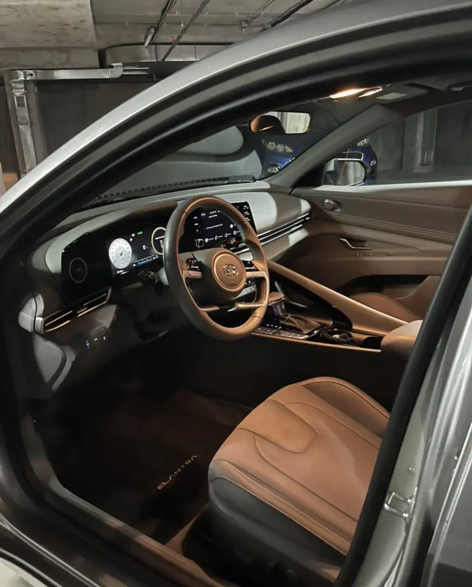 Продам Hyundai Elantra 2021 - Легковые автомобили (Авто) в Вологда