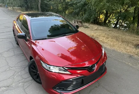 Toyota Camry 2018 в Вологде - Вега r15 в Вологда