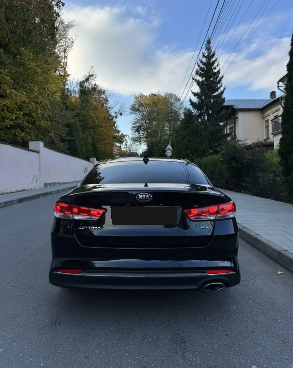 Kia Optima 2017 года в идеальном состоянии - Авто в Вологда