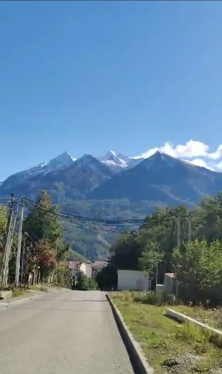 Участок 4 сотки ИЖС в Красной Поляне