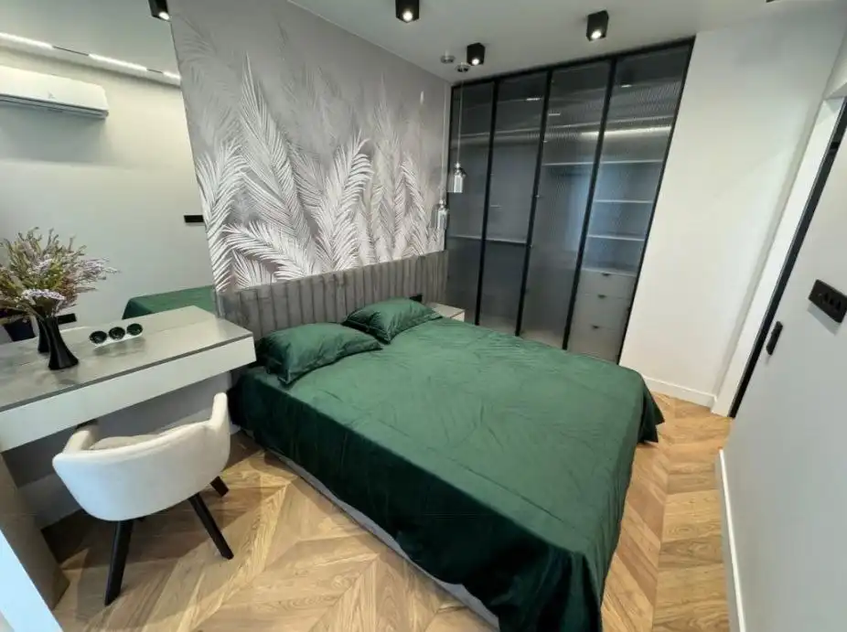 Апартамент 45 кв.м с видом на море в ЖК Моравия, Центр Сочи