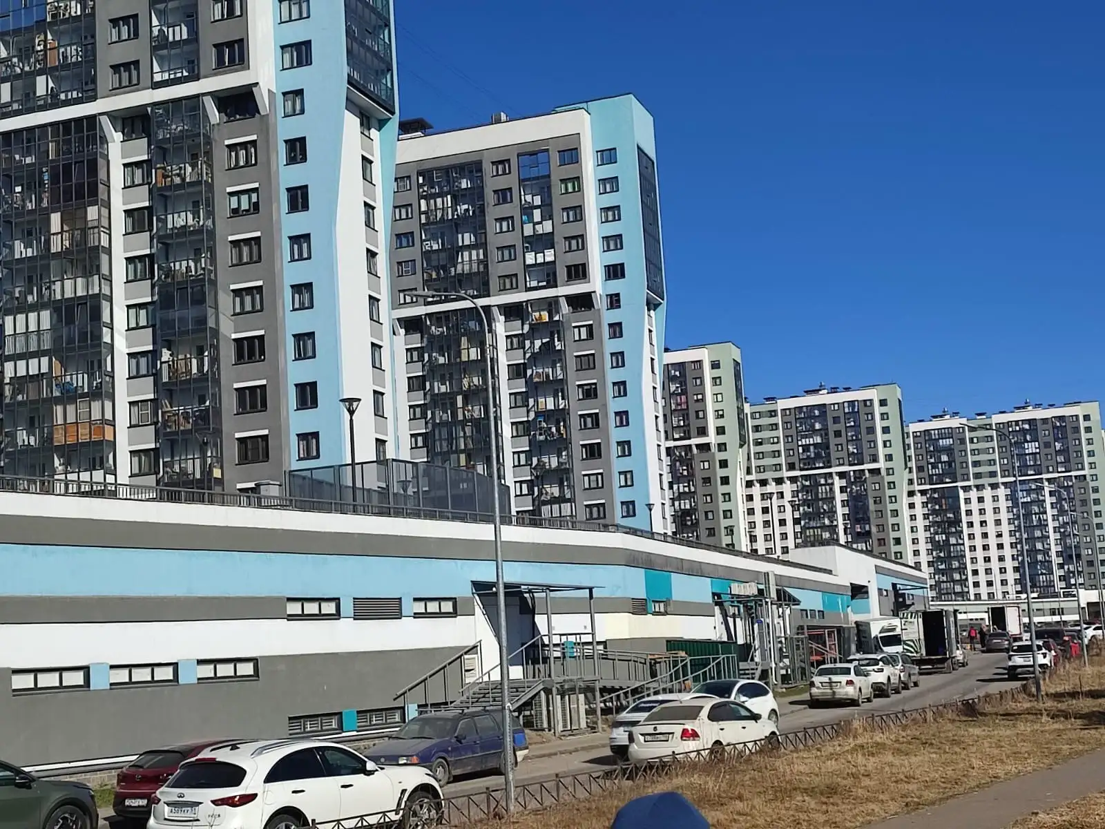 Пул обособленных помещений коммерческой недвижимости на Парашютной улице - Коммерческая (Недвижимость) в Санкт-Петербург