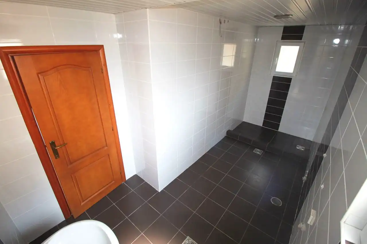 Продается двухэтажный дом в Бар Черногория - Недвижимость в Бар