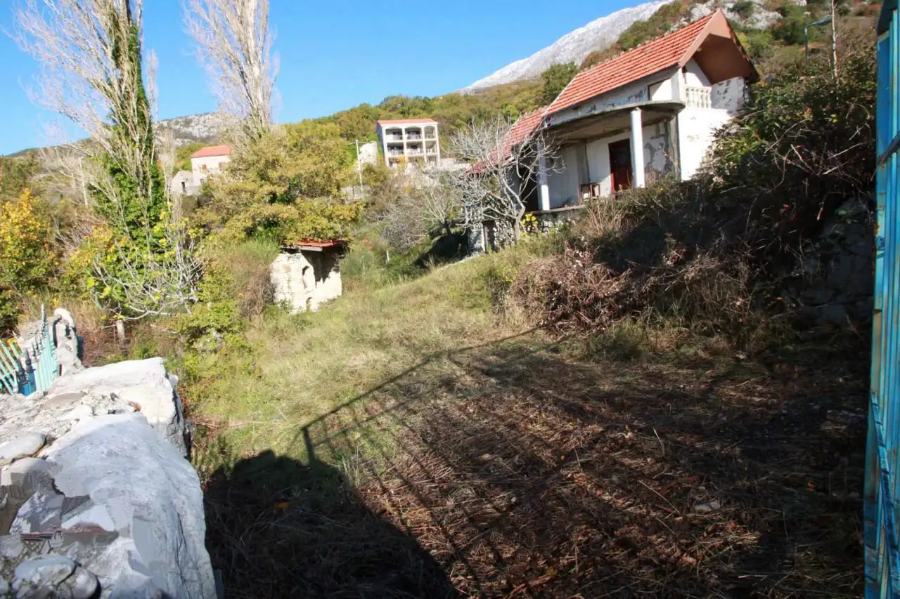 Двухэтажный дом с панорамным видом на море в поселке Кульаче, Будва, Черногория - Дома (Недвижимость) в Будва