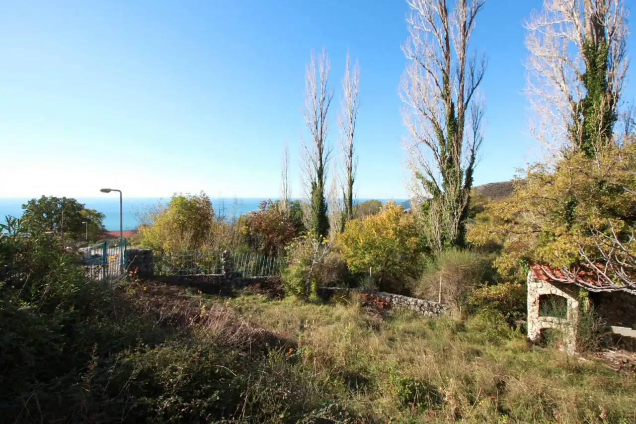 Двухэтажный дом с панорамным видом на море в поселке Кульаче, Будва, Черногория - Дома (Недвижимость) в Будва