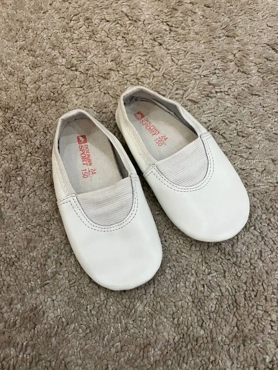 Детская обувь: балетки и туфли