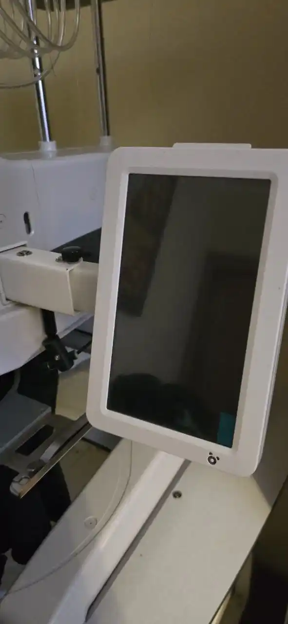 Продается вышивальная машина Velles VE 1200