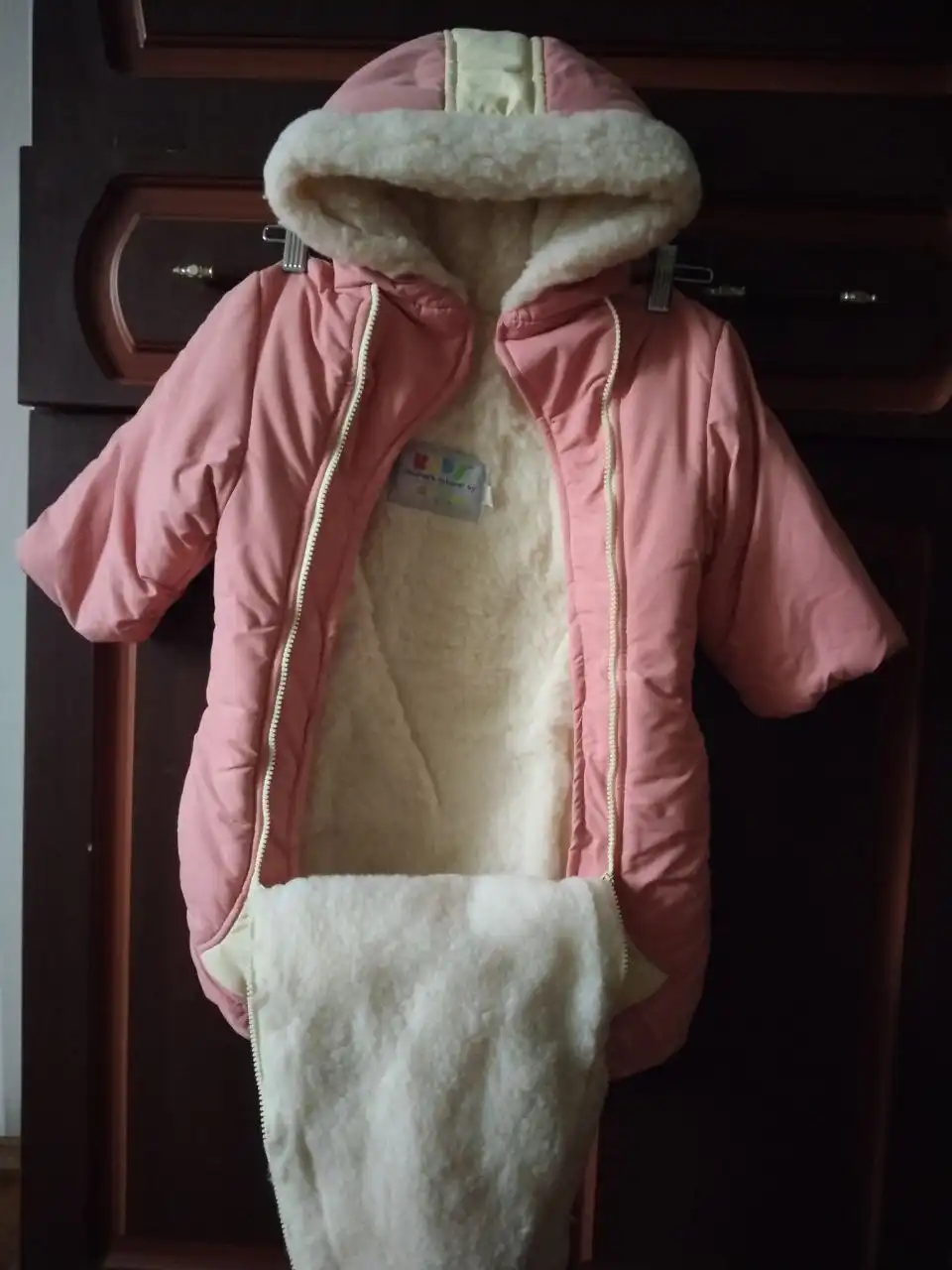 Новые коконы на натуральной овчине с верхом из плащевки