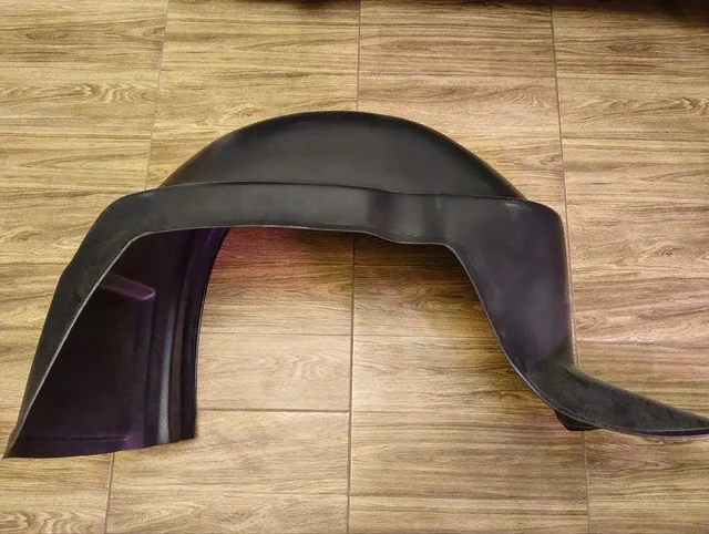 Новый подкрылок для автомобиля - Запчасти в Люберцы