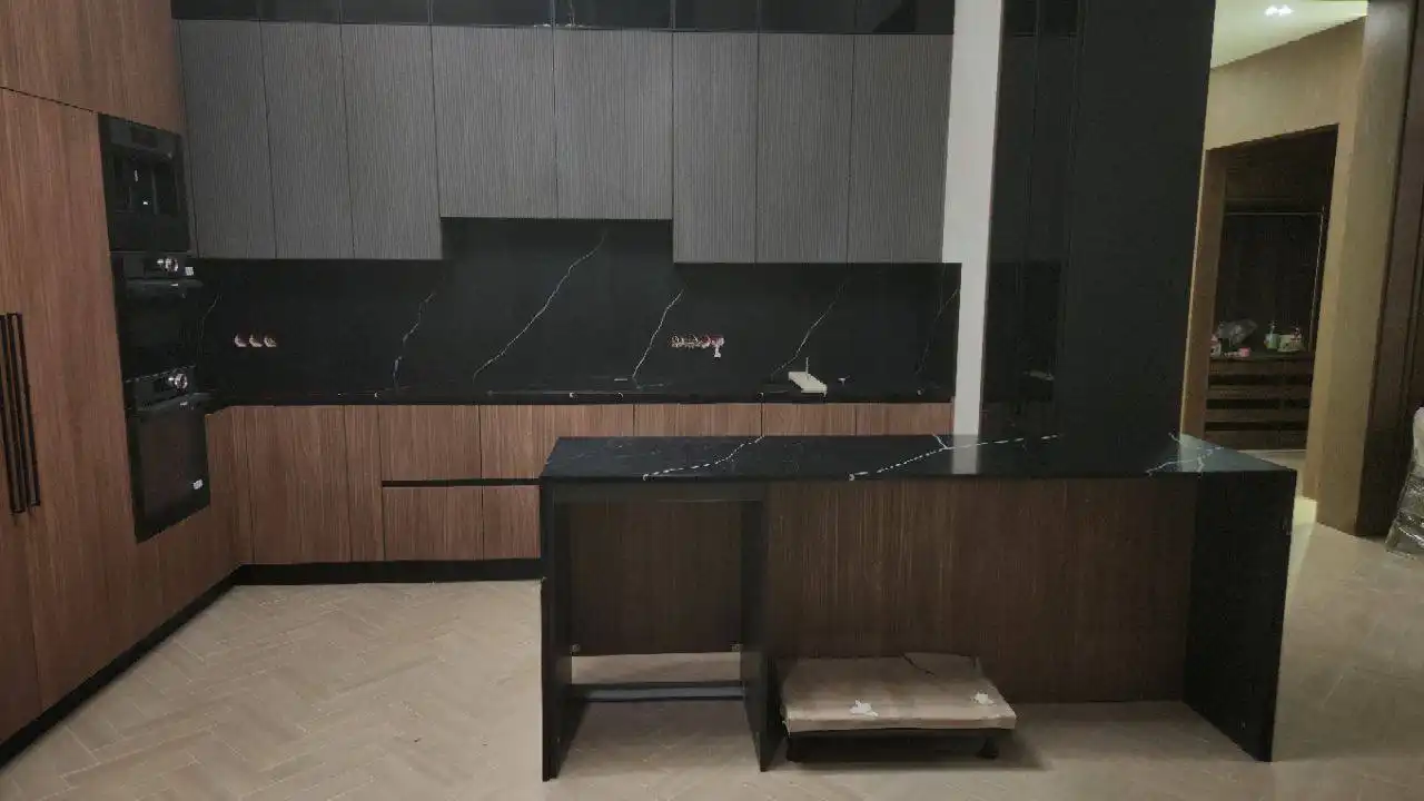 Изделия из акрилового камня и кварцевого агломерата