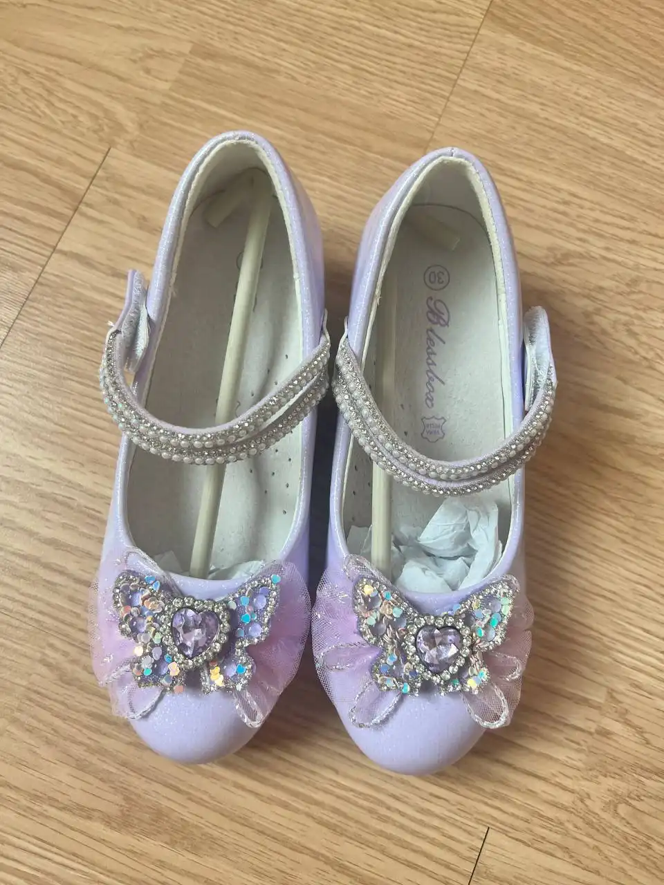 Нарядное платье и туфли детские