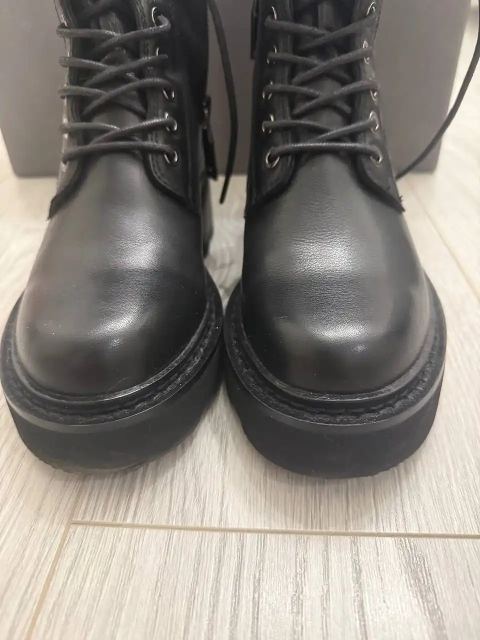 Зимние ботинки, обуты 1 раз