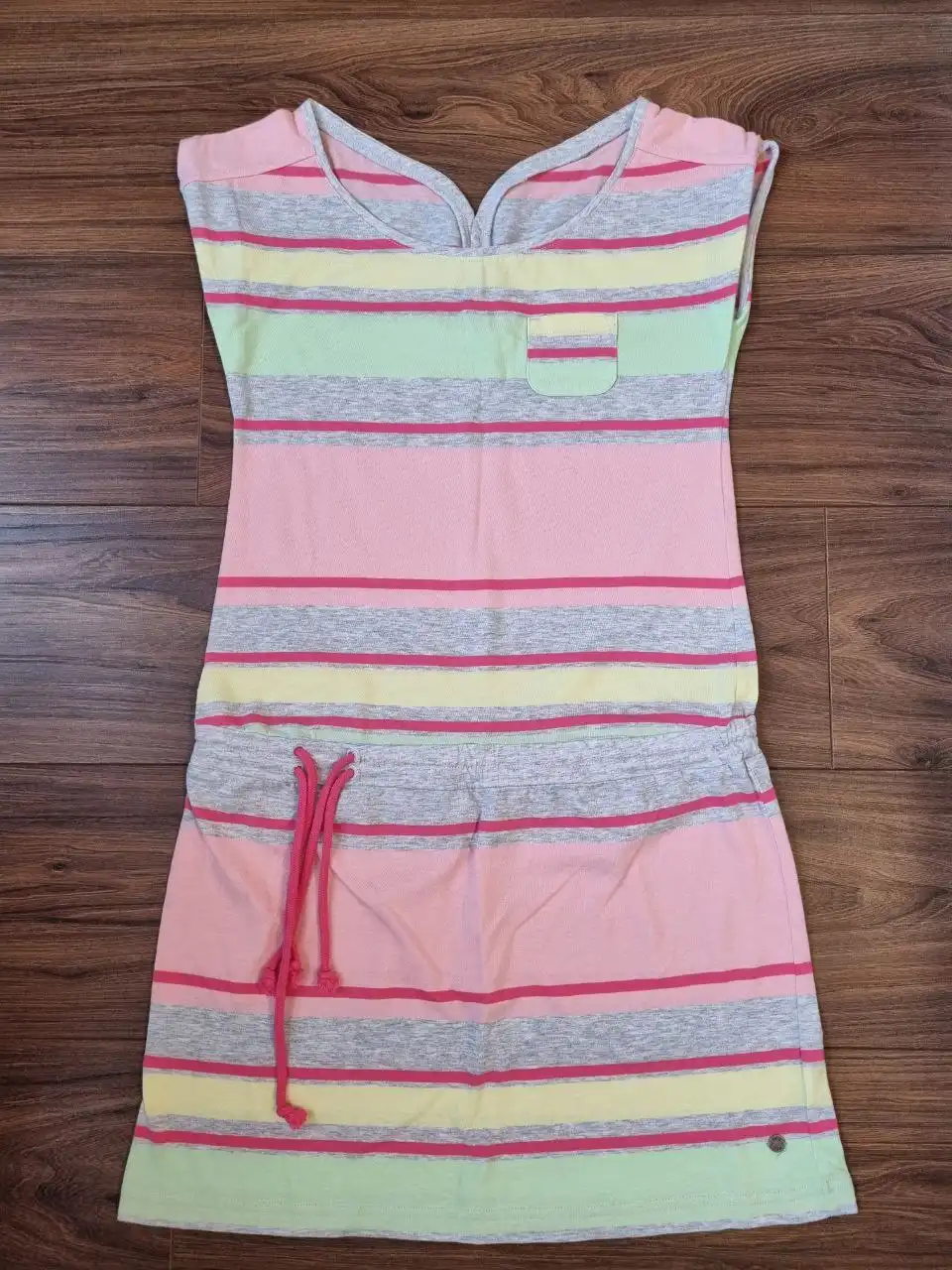 Платье Adidas Neo размер XS-S