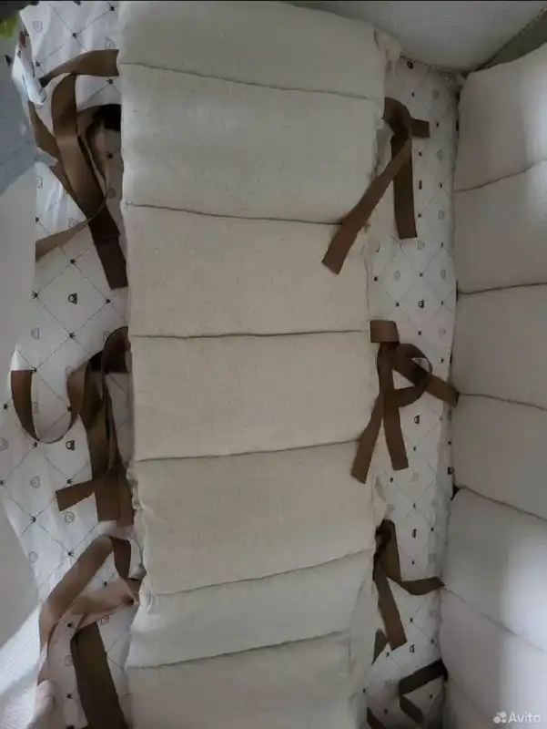 Детские товары: матрас, балдахин, бортики, подушка