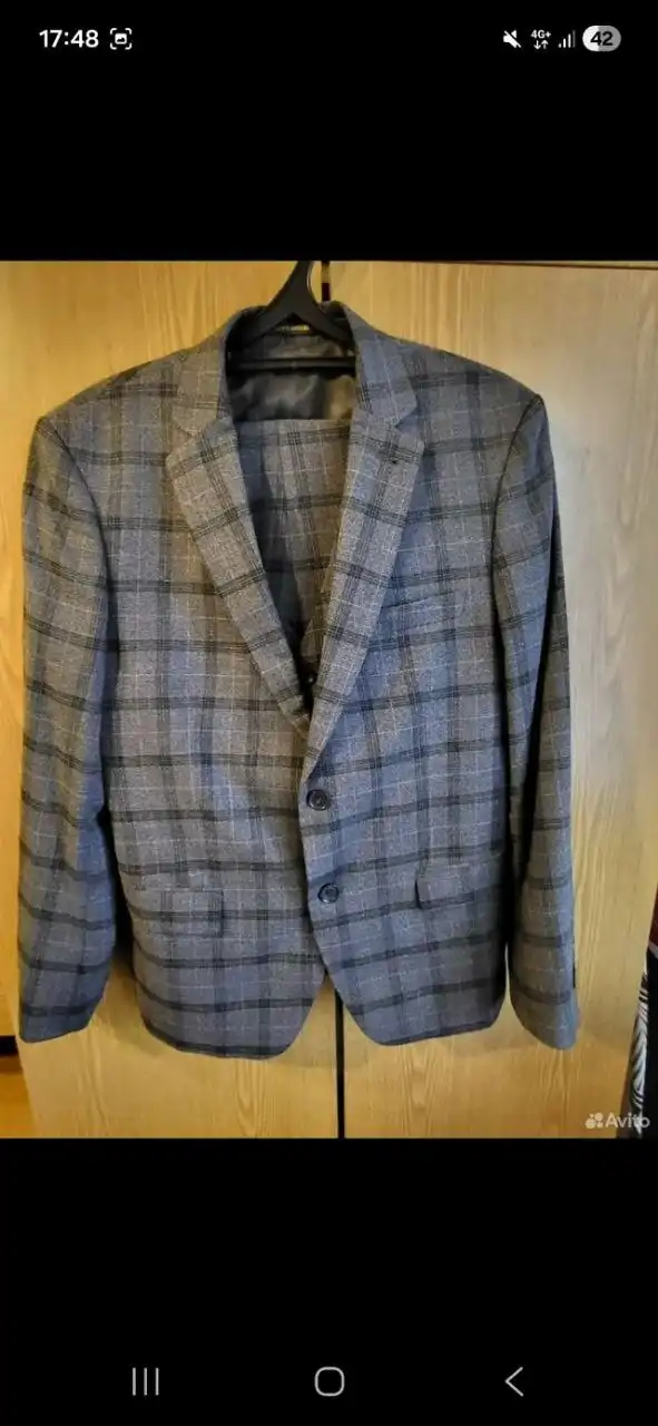 Мужской костюм серый в клетку, размер M - Мужская одежда (Одежда) в Люберцы