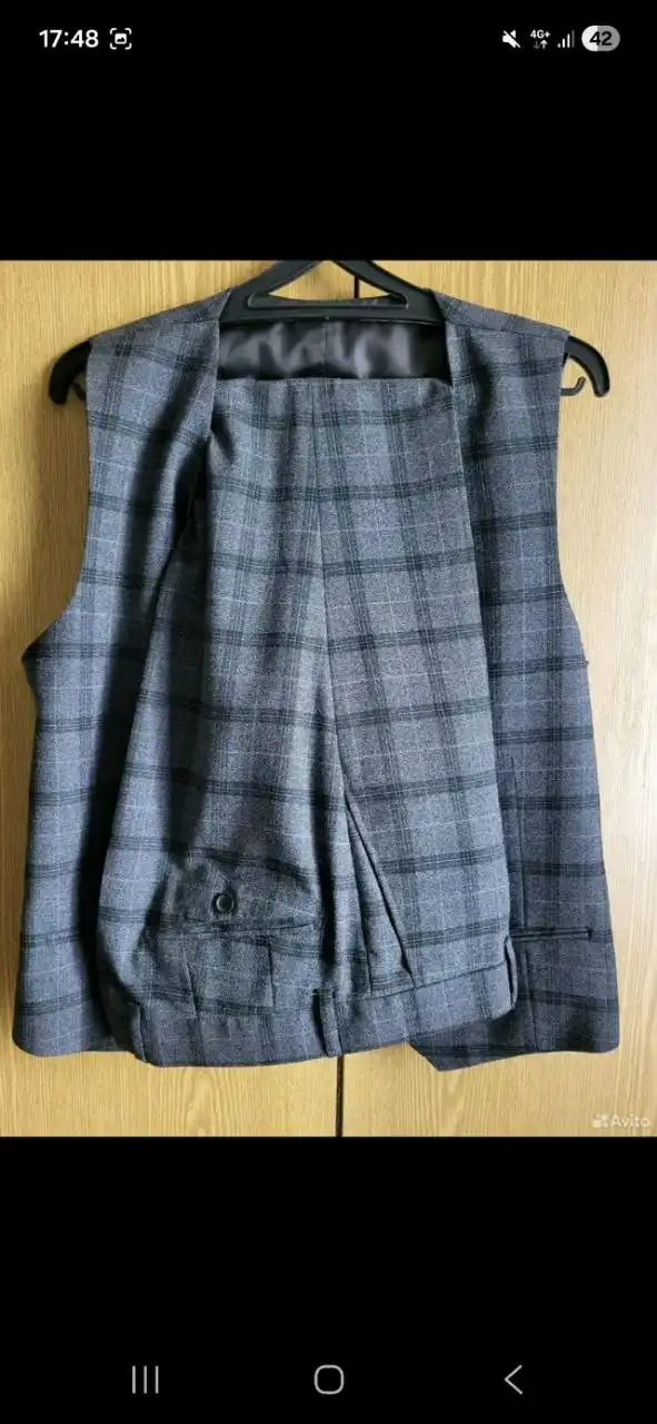 Мужской костюм серый в клетку, размер M - Мужская одежда (Одежда) в Люберцы