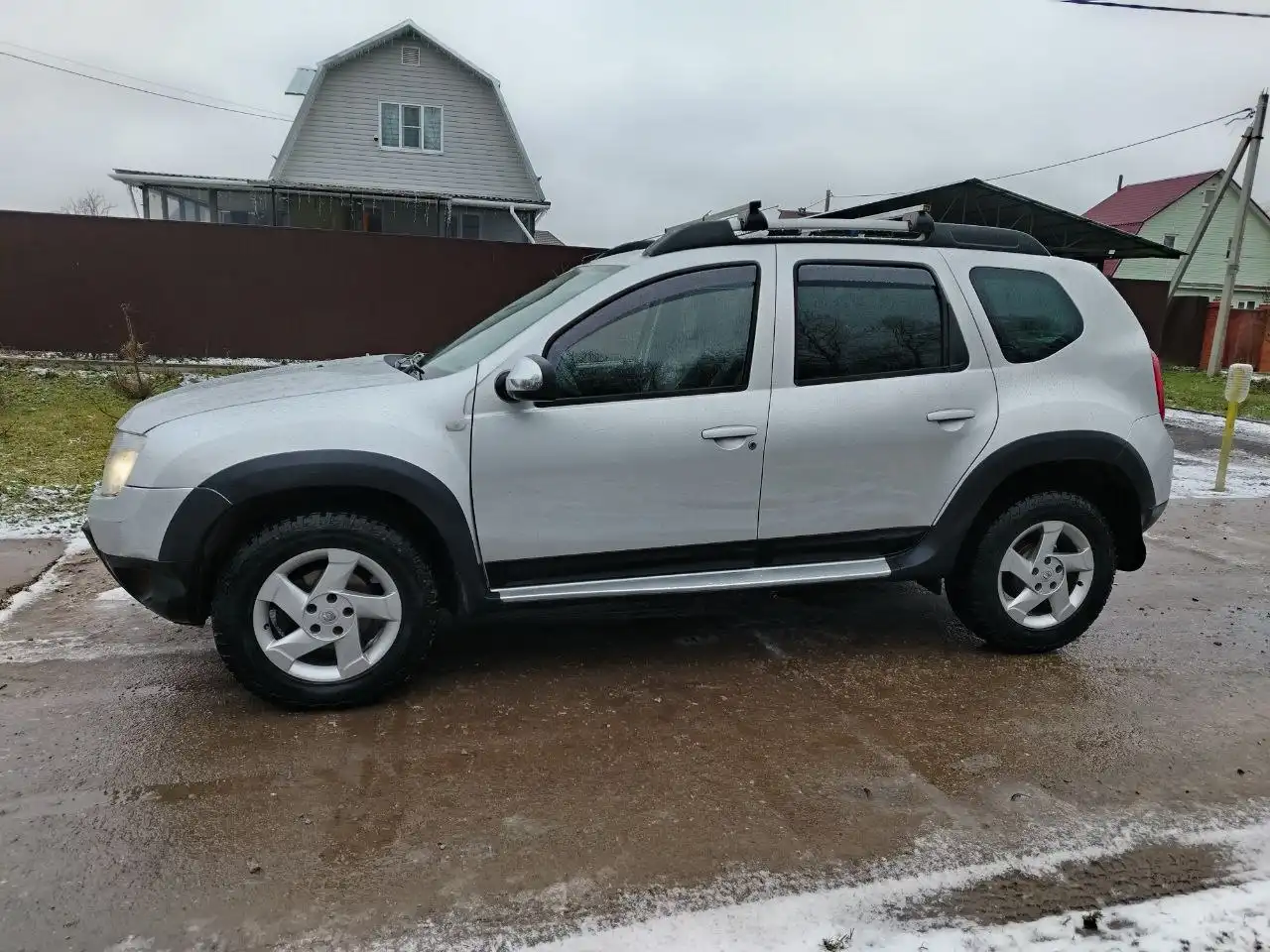 Автомобиль 2012 года с пробегом 200 тыс. км - Авто в Люберцы