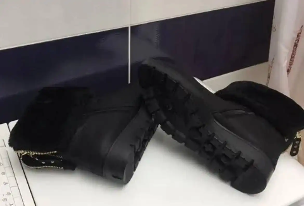 Полу сапоги натуральные 39 размер - Обувь (Одежда) в Люберцы