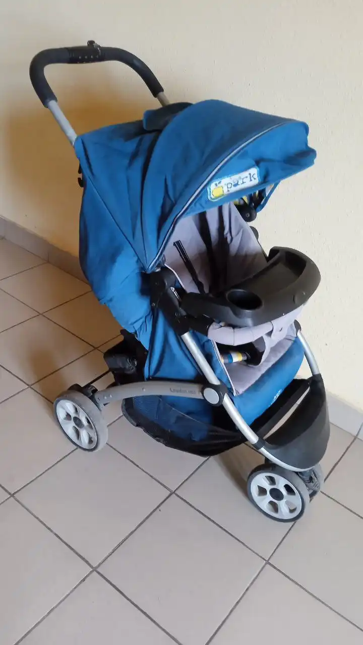 Прогулочная коляска в отличном состоянии - Прогулочные коляски (Товары для детей) в Люберцы