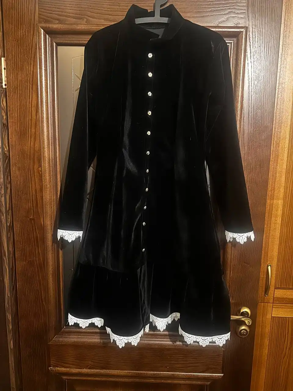 Продам бархатное платье миди, размер 48 - Женская одежда (Одежда) в Люберцы