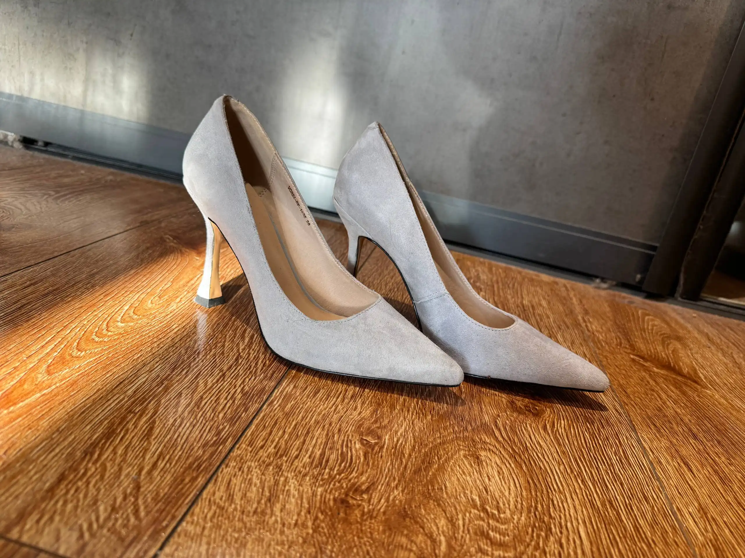 Голубые бархатные каблуки 37-38 размер - Обувь (Одежда) в Люберцы