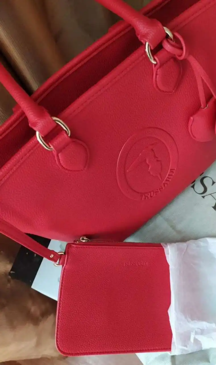 Оригинальная сумка Trussardi с кошельком - Барахолка в Жуковский