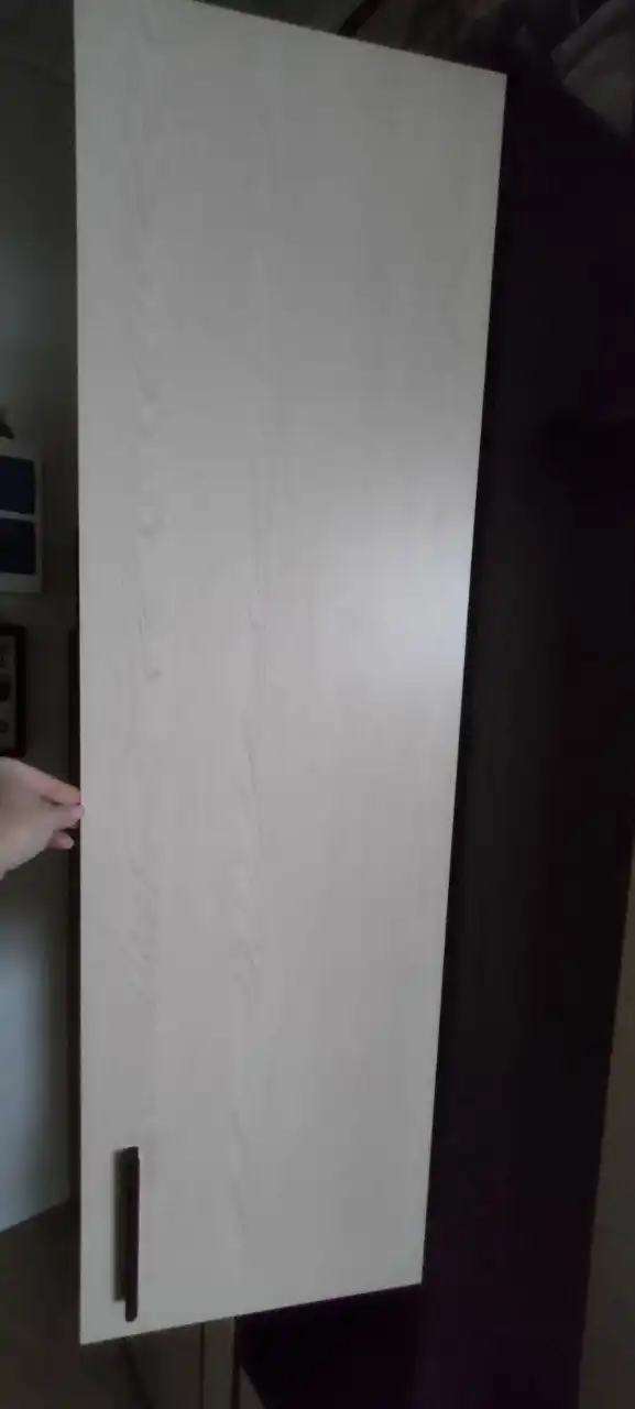 Продажа прихожей Саша с зеркалом и выдвижной вешалкой - Мебель (Для дома и дачи) в Люберцы