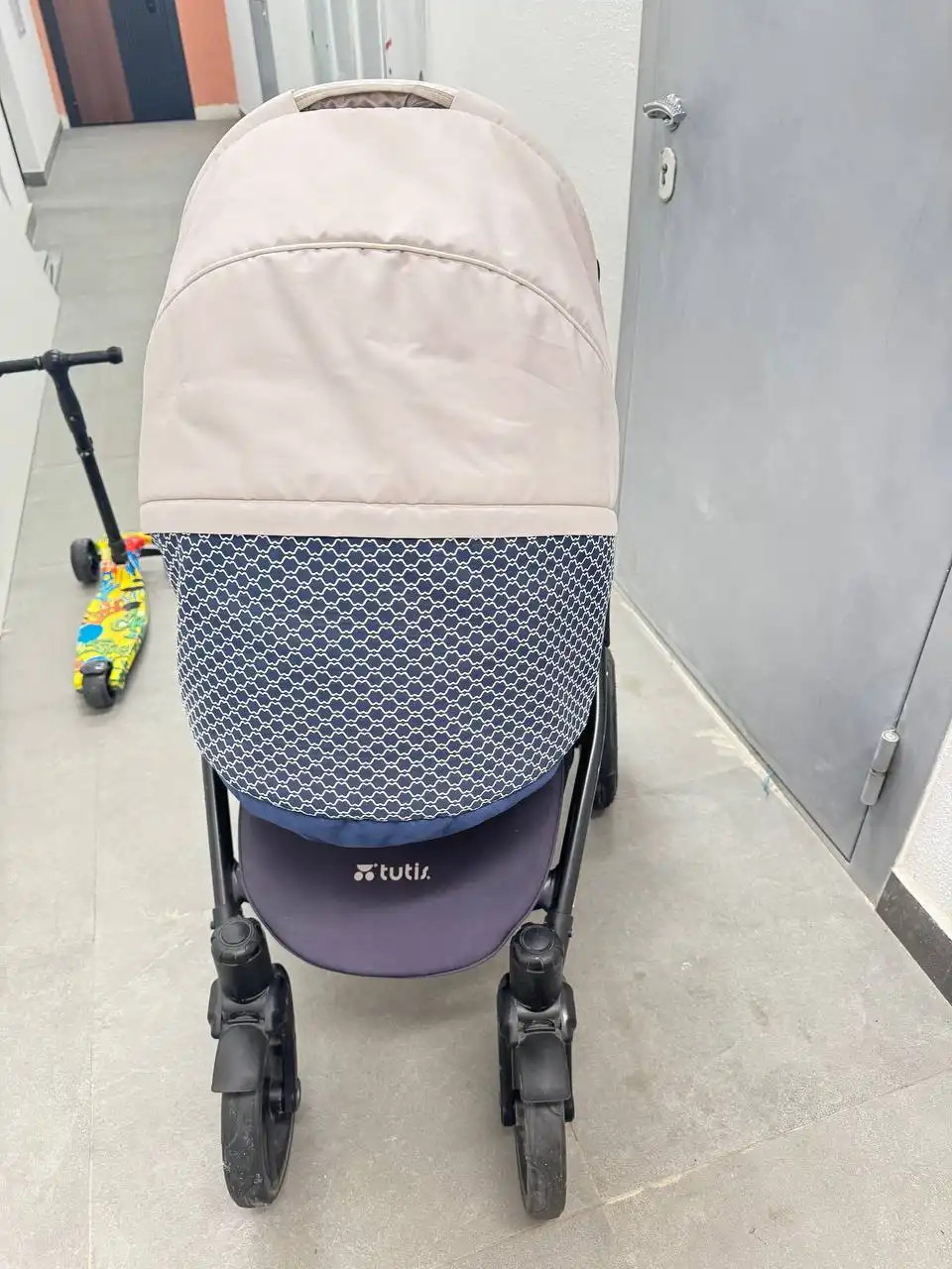 Продам коляску 3 в 1 в нормальном состоянии - Детские коляски (Товары для детей) в Люберцы