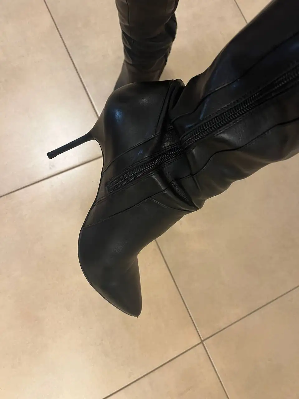 Кожаные сапоги и ботфорты 36 размера - Обувь (Одежда) в Люберцы
