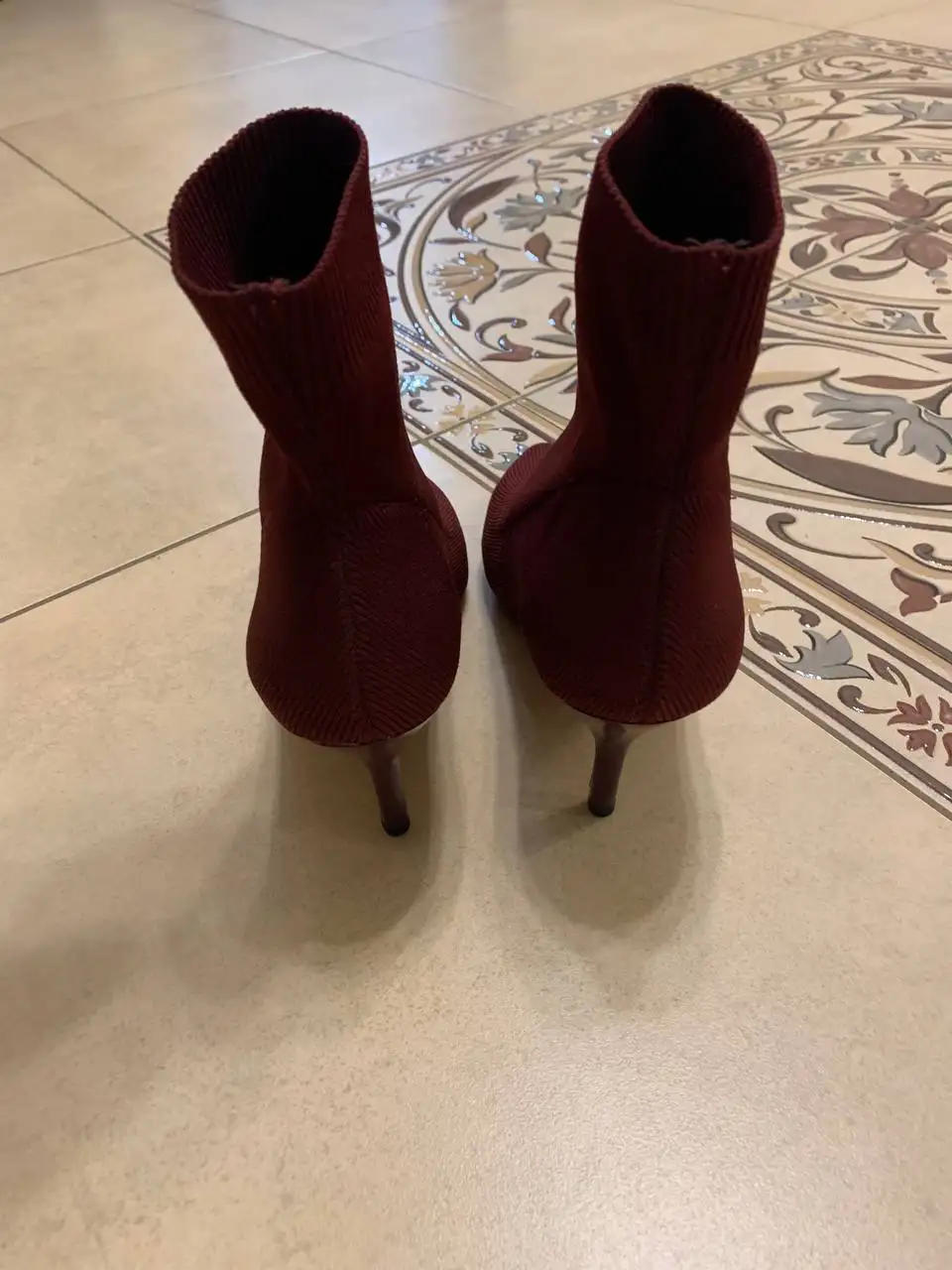 Ботильоны Stradivarius и замшевые осенние - Обувь (Одежда) в Люберцы