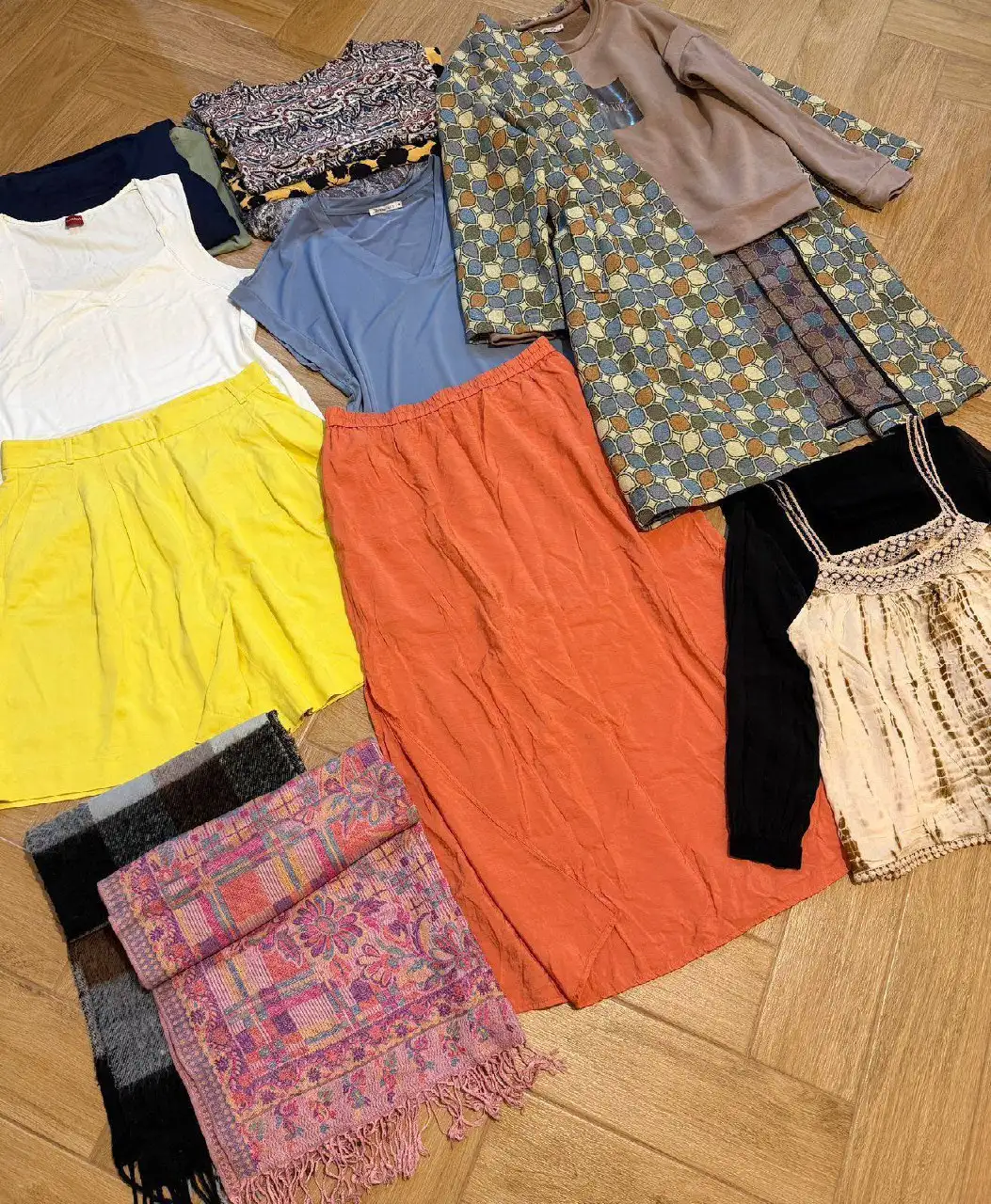 Пакет женской одежды размер 48/50 - Женская одежда (Одежда) в Москва