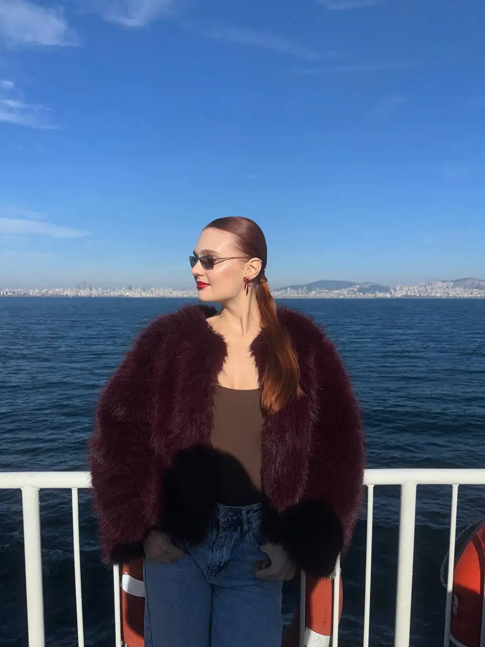 Шуба б/у - Верхняя одежда (Одежда) в Котельники