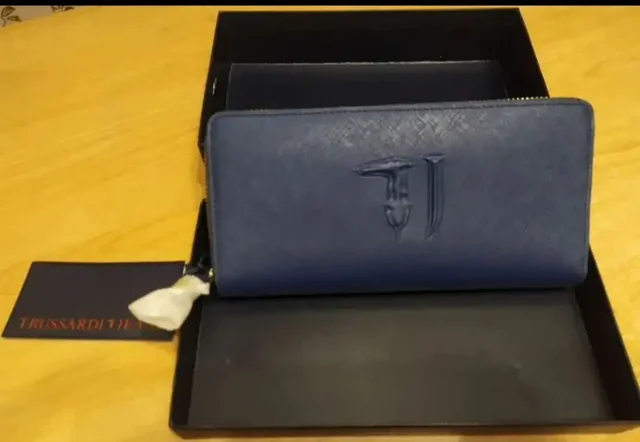 Кошелёк Trussardi Jeans - Аксессуары в Жуковский