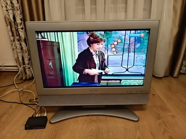 Телевизор Sharp LC-26SV1RU с ресивером BBK SMP132HDT2 - Электроника в Люберцы