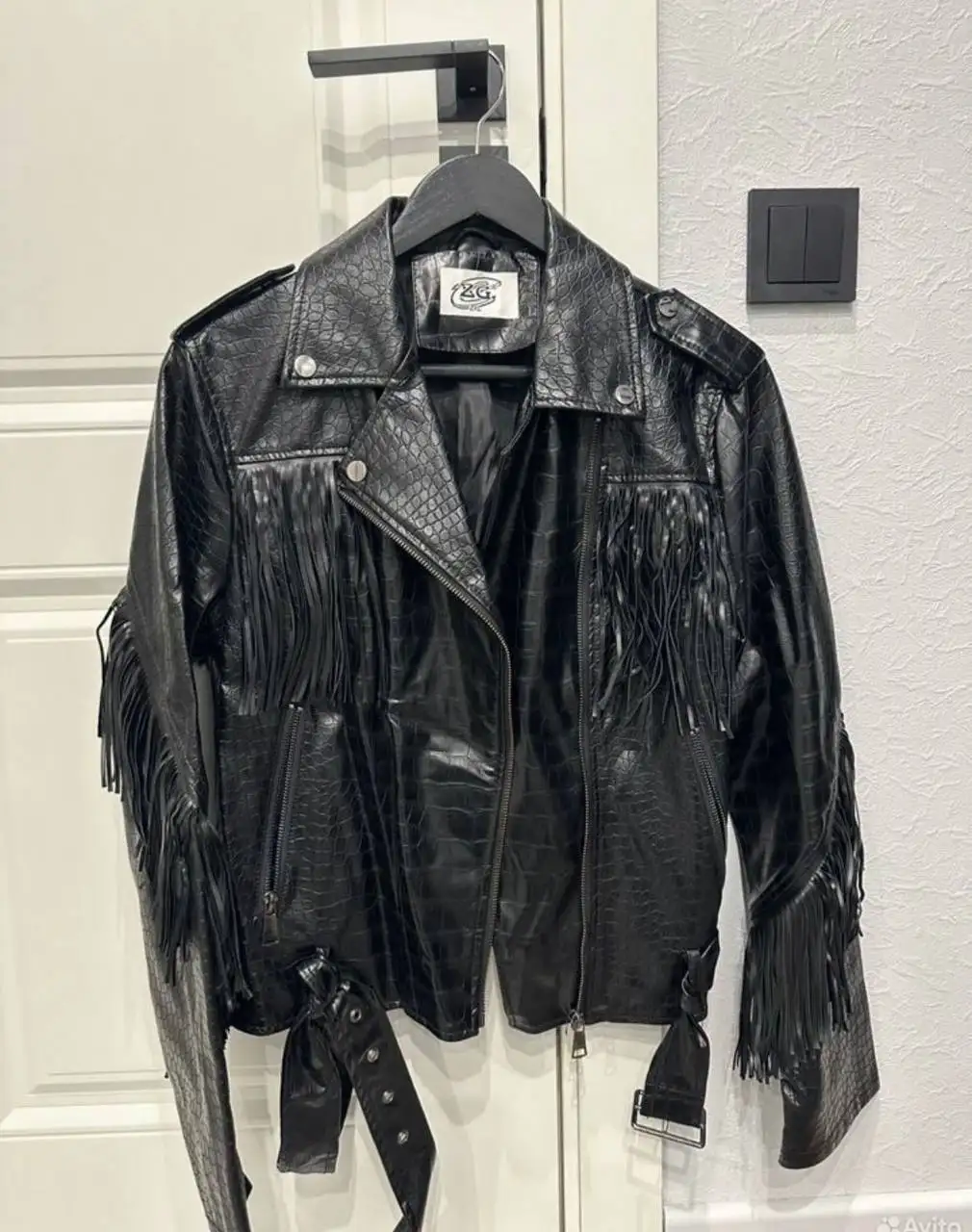 Одежда: джинсы, костюм, куртки - Одежда в Люберцы