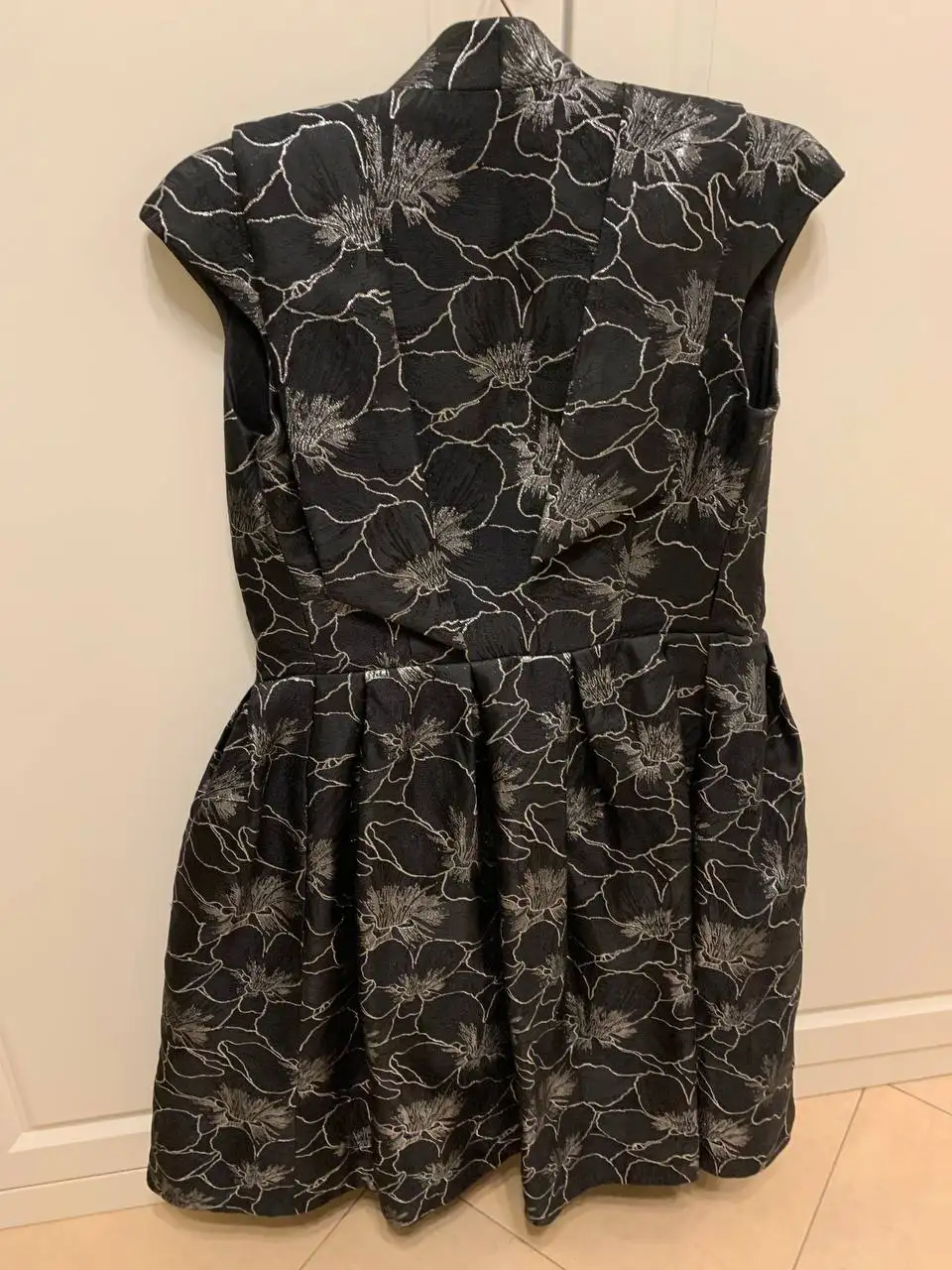 Нарядное платье с регулируемой талией - Платья (Одежда) в Люберцы