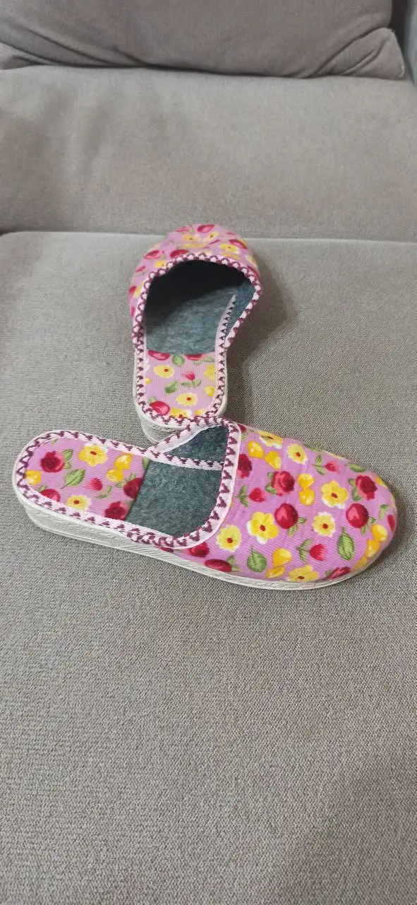 Домашние тапочки для девочки р 35 - Обувь (Одежда) в Люберцы
