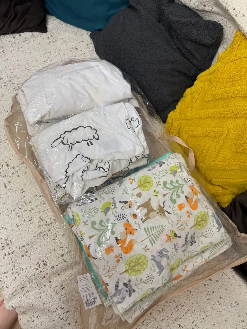 Продажа постельного белья и принадлежностей - Барахолка в Люберцы
