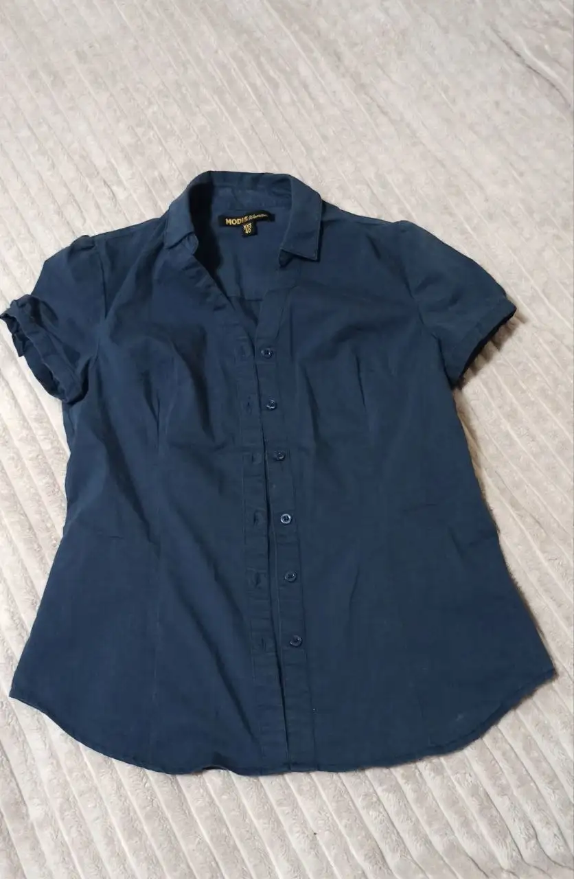 Блузка женская тёмно-синяя приталенная - Женская одежда (Одежда) в Люберцы