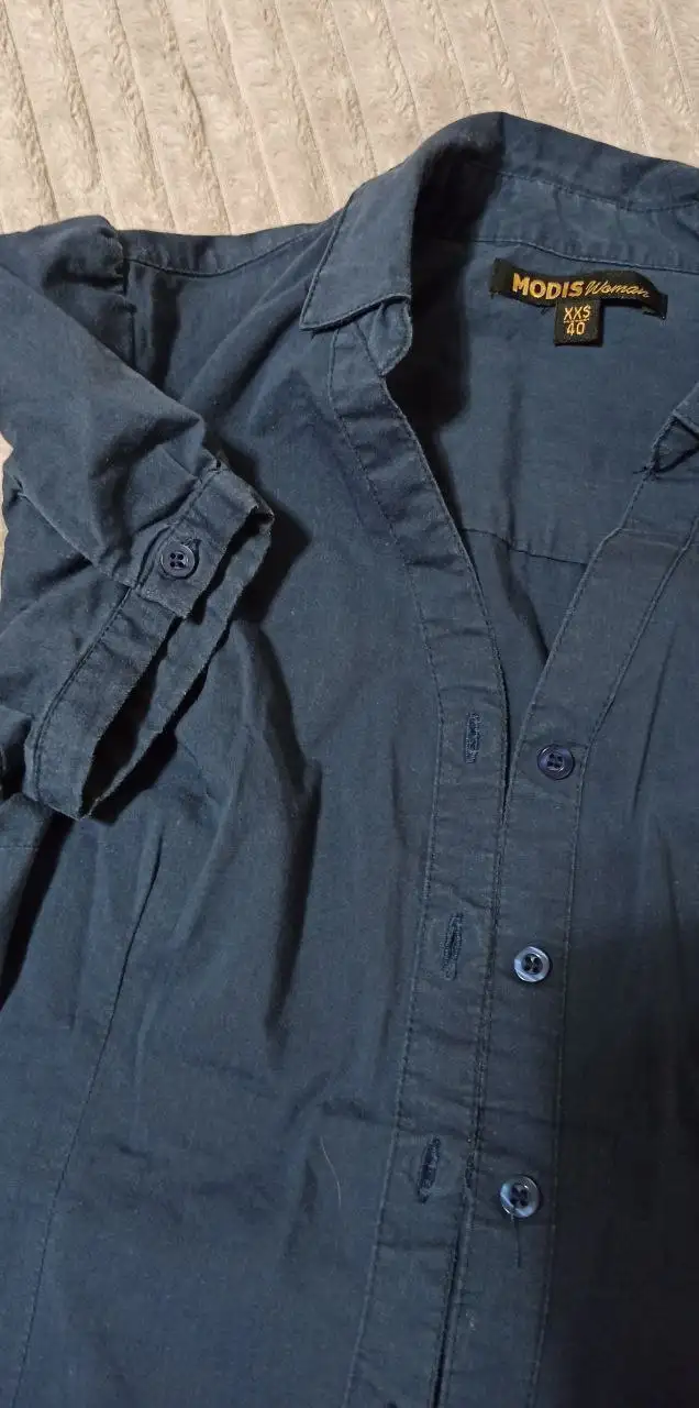 Блузка женская тёмно-синяя приталенная - Женская одежда (Одежда) в Люберцы