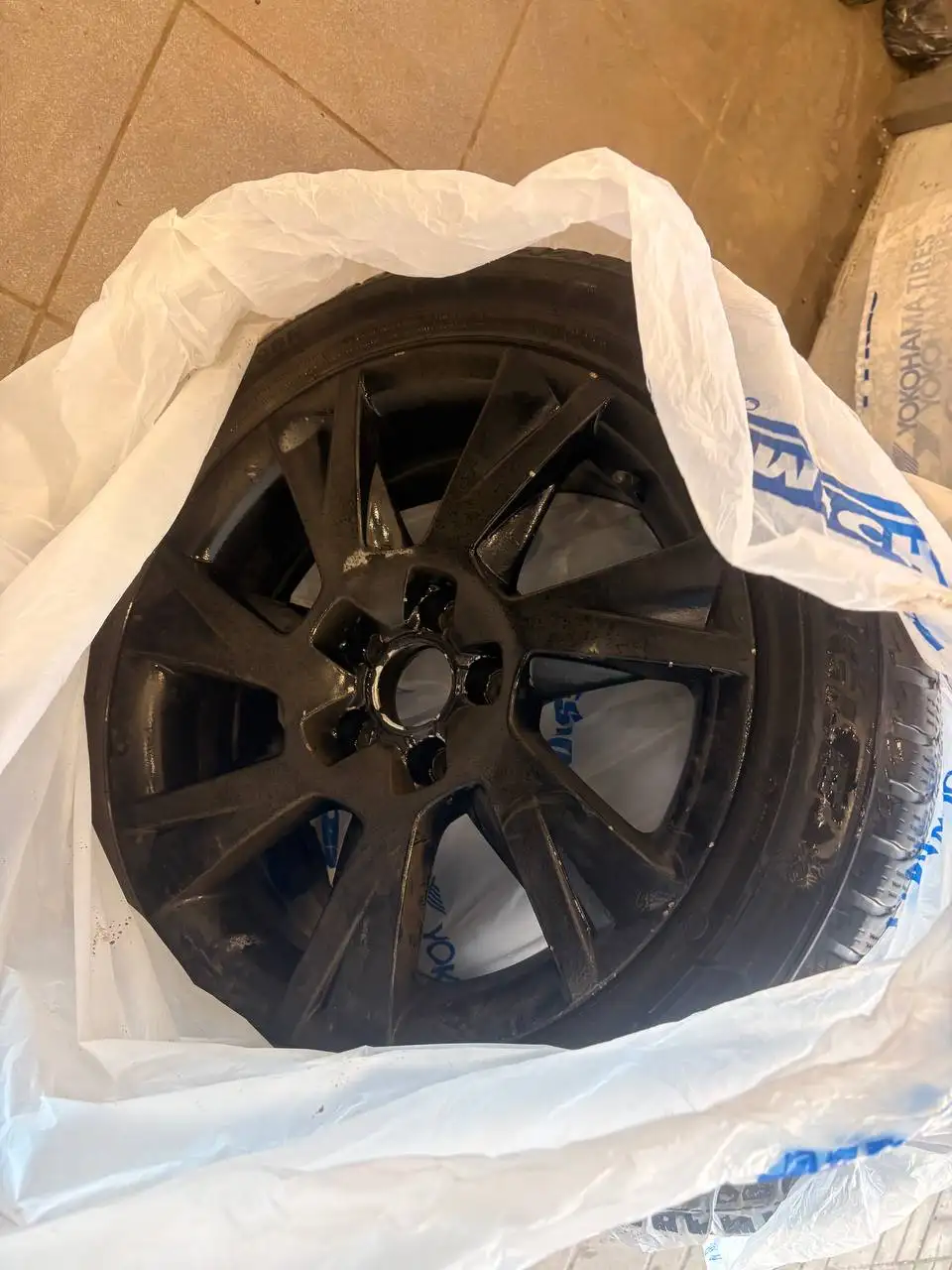 Продажа резины 225/50/R17 с дисками - Шины и диски (Авто) в Люберцы