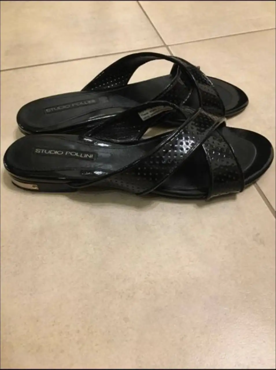 Кожаные лаковые шлепки Pollini и летний женский комбинезон - Женская обувь и одежда (Одежда) в Люберцы