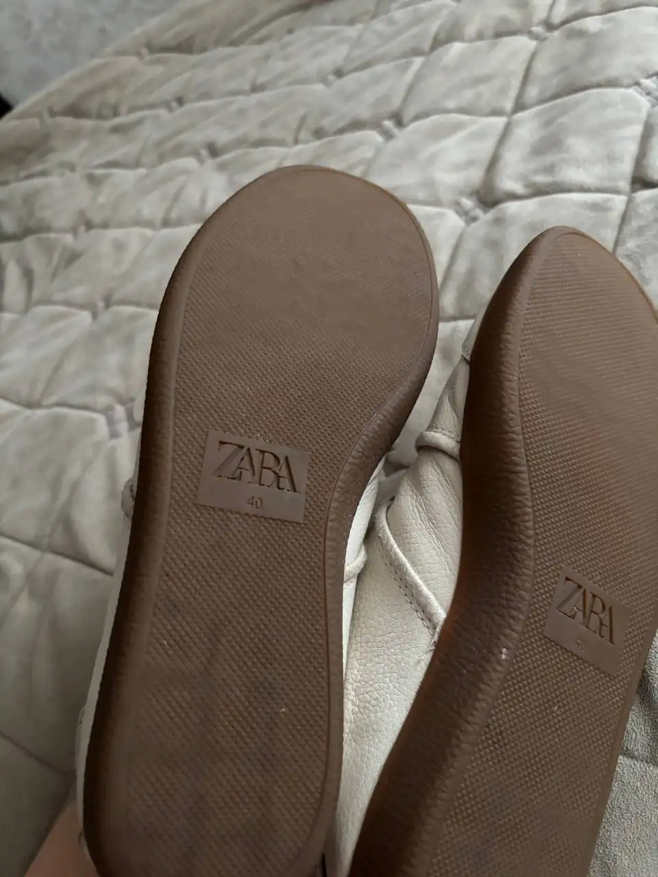 Продам кожаные кроссовки Zara размер 40 - Обувь (Одежда) в Люберцы