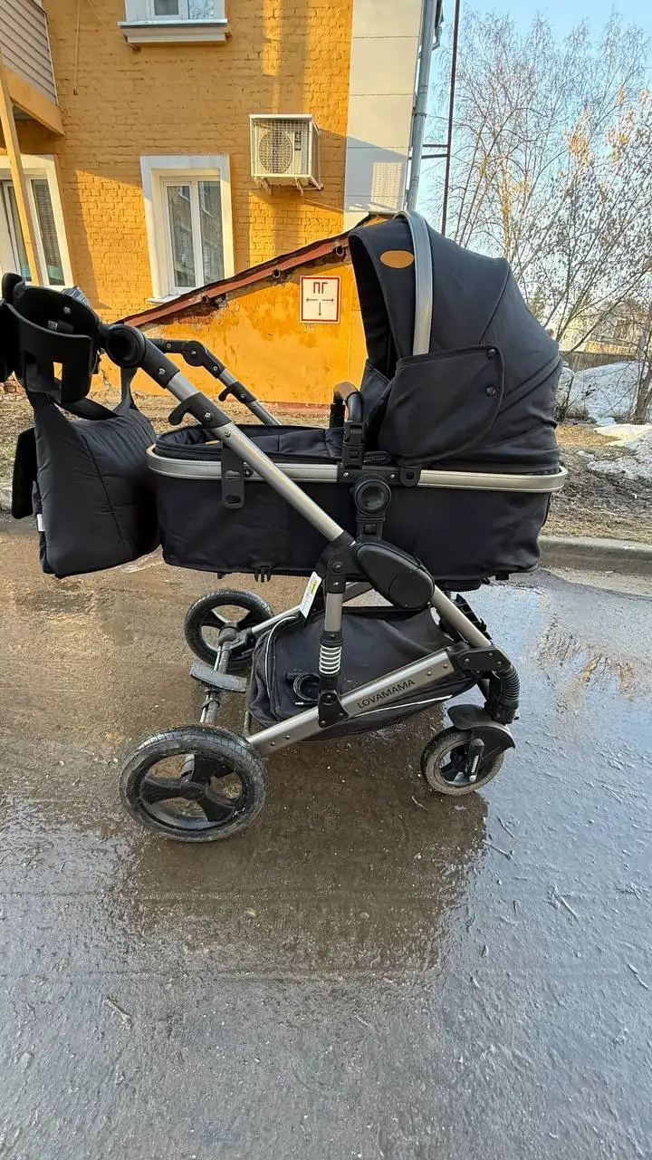 Продается коляска lovamama в Малаховке - Коляски (Товары для детей) в Малаховка